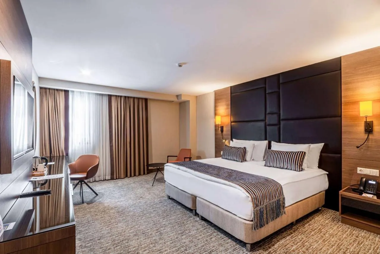 Tryp By Wyndham Istanbul Sisli Hotel