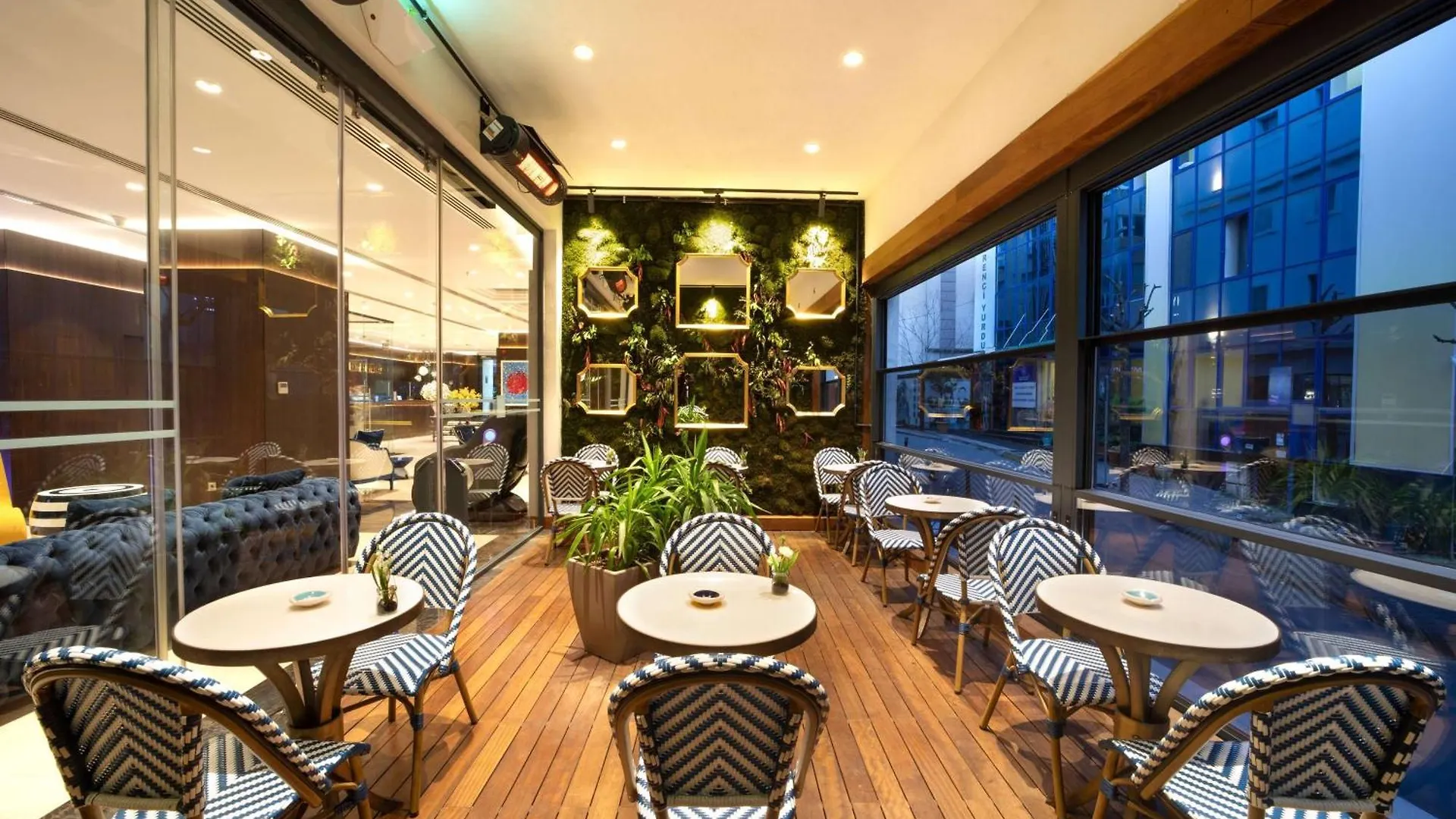 Tryp By Wyndham Istanbul Sisli Hotel