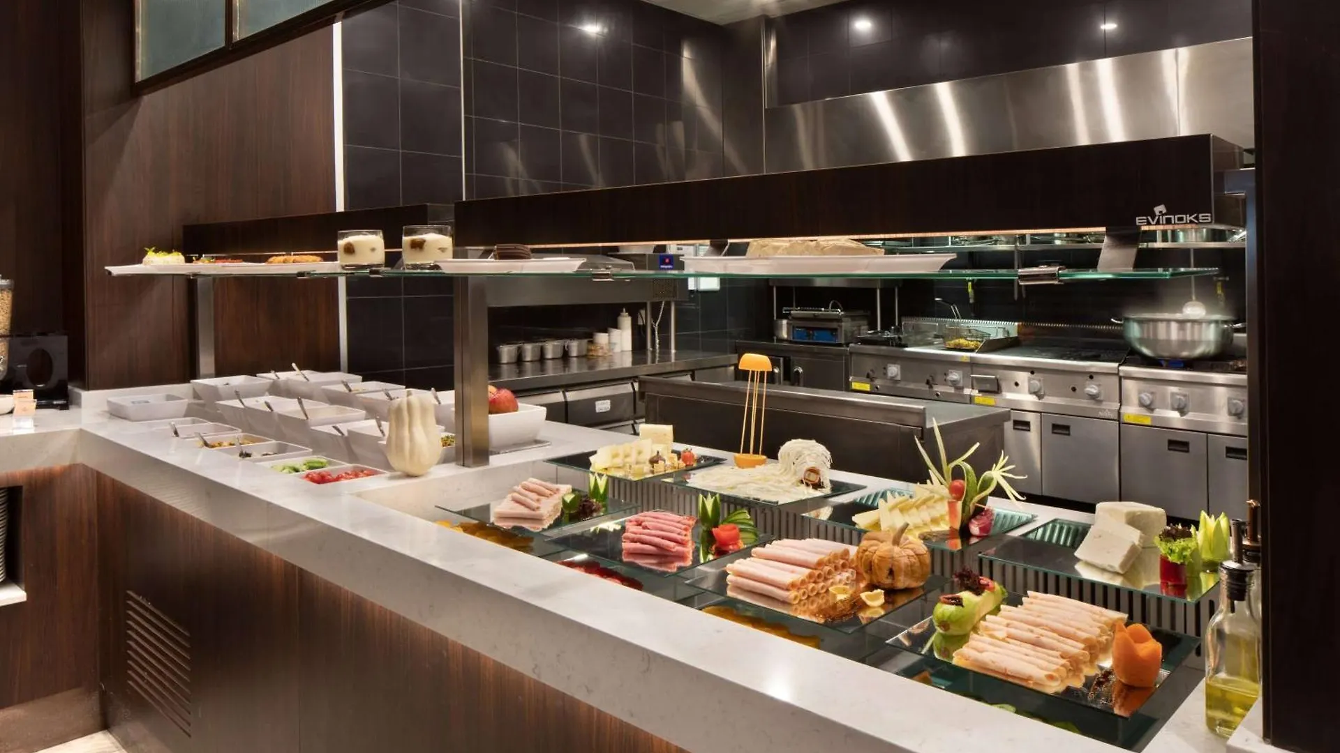 Tryp By Wyndham Istanbul Sisli Hotel 4*,
