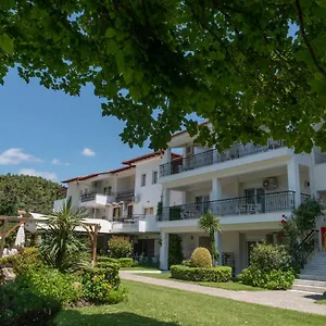 Aparthotel Aristides Fourka