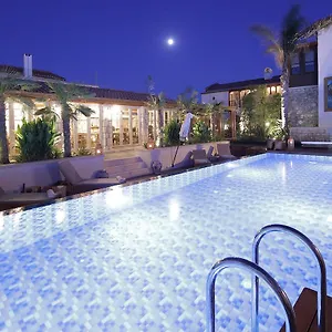 Otel Agrovela **