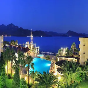 Otel & *****
