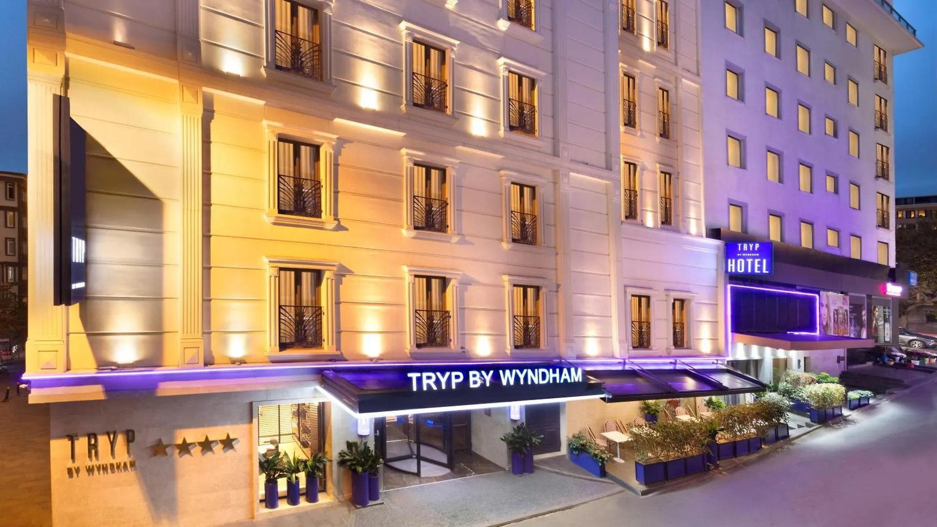 Tryp By Wyndham Istanbul Sisli Hotel 4*,