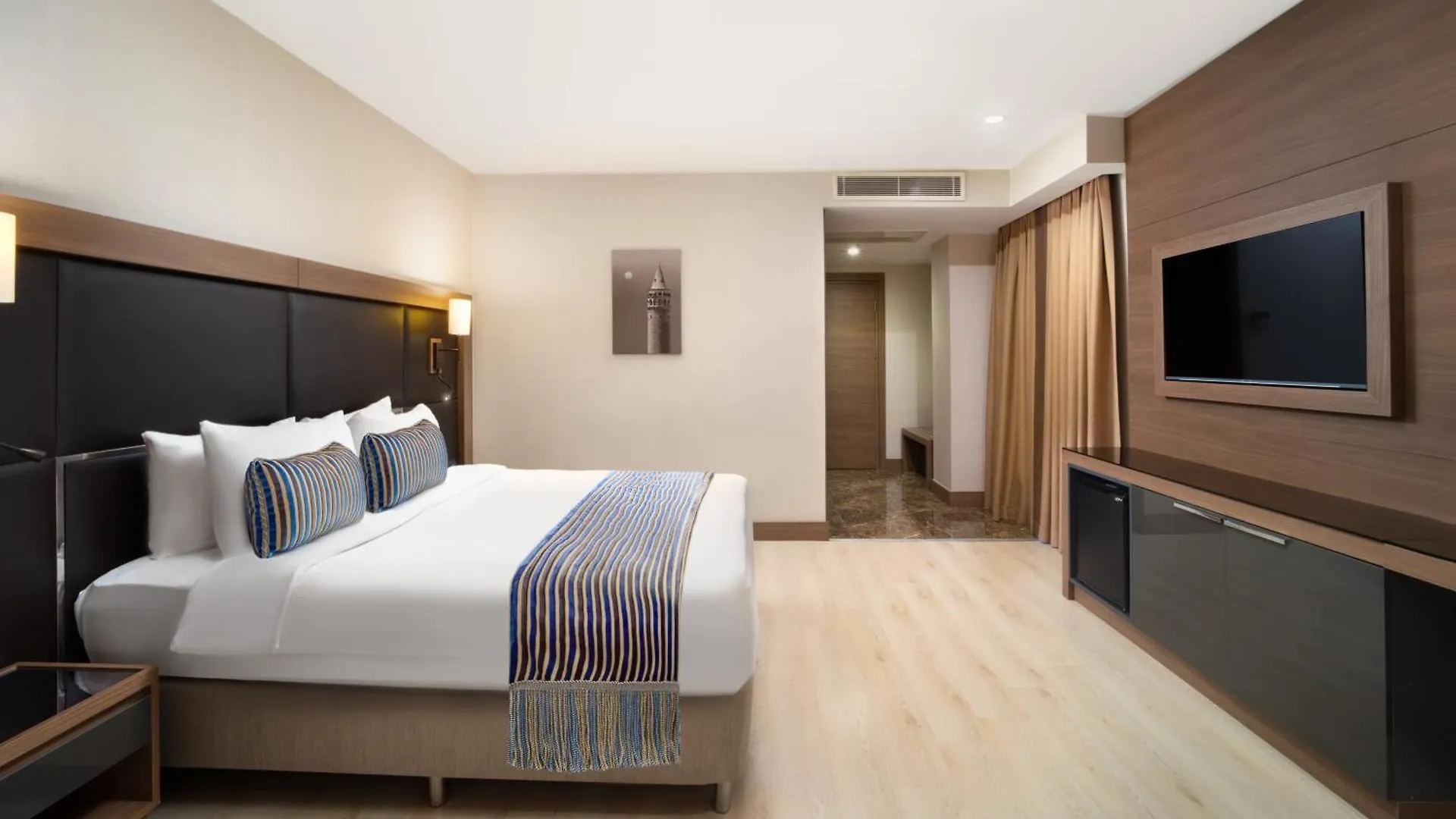 Tryp By Wyndham Istanbul Sisli Hotel